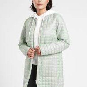 NWT Athleta Grandview Primaloft Shell
